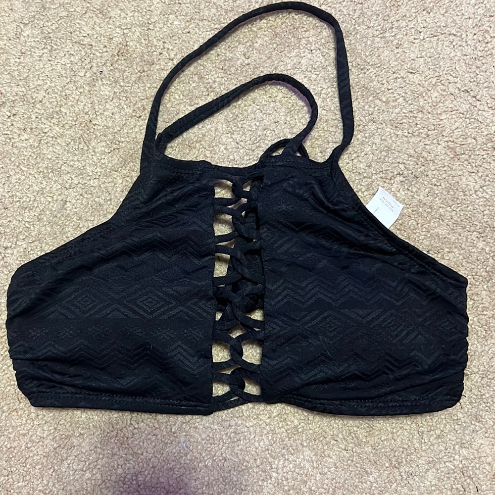 Black bikini top